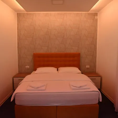 Vb Apartman *